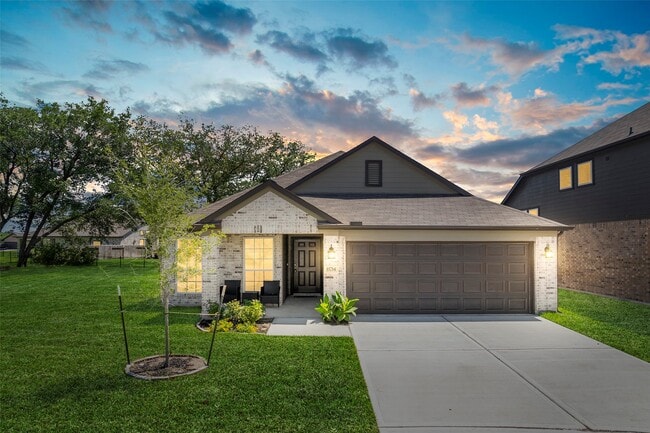 property at 11714 Glossy Oak Ln