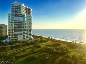 4251 Gulf Shore Blvd N in Naples, FL - Building Photo - Building Photo