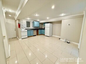 1207 6th St NE in Washington, DC - Building Photo - Building Photo