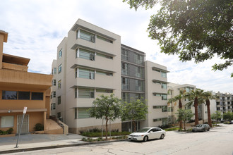 Glenrock in Los Angeles, CA - Building Photo - Building Photo