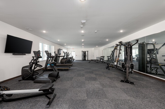 Vista Riverwest in Noblesville, IN - Foto de edificio - Interior Photo