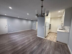 2020 Preuss Rd in Los Angeles, CA - Building Photo - Building Photo