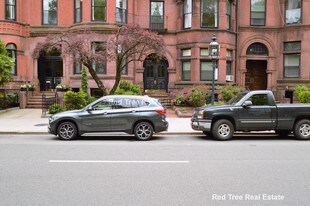 206 Commonwealth Ave in Boston, MA - Building Photo