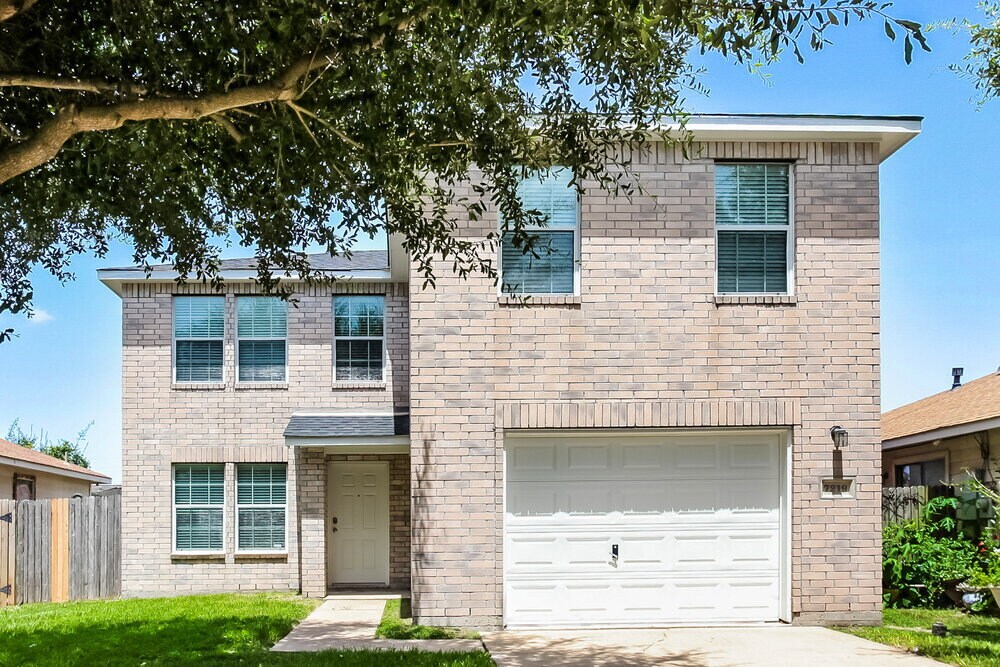 7219 Rising Brook Dr in Cypress, TX - Building Photo