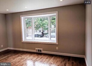 2725 S Veitch St in Arlington, VA - Building Photo - Building Photo