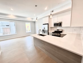 1421 N Franklin St, Unit 3 in Philadelphia, PA - Building Photo - Building Photo