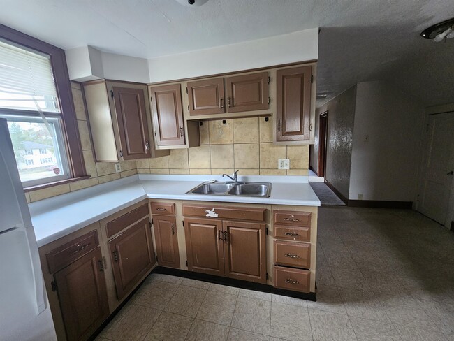 property at 1316 W Indiana Ave