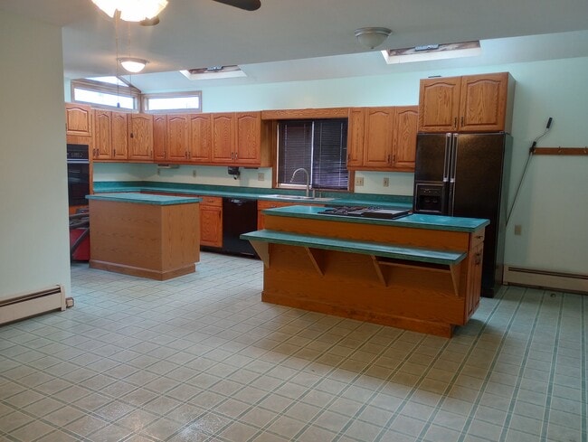 185 Alsace St, Unit 185 Alsace St. #1