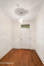 246 Eastbrooke St in Jackson, MS - Foto de edificio - Building Photo