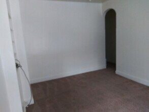 625 E Market St-Unit -1 in York, PA - Building Photo - Building Photo