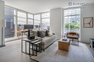 18 10th St in San Francisco, CA - Building Photo