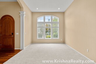 13728 NW Henninger Ln in Portland, OR - Building Photo - Building Photo