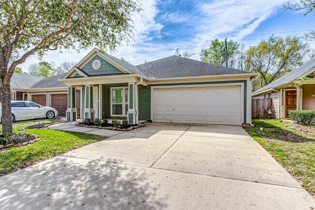12838 Pecan Shores Dr in Houston, TX - Building Photo - Building Photo