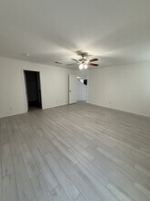 1045 Polmont Ct in Seguin, TX - Building Photo - Building Photo