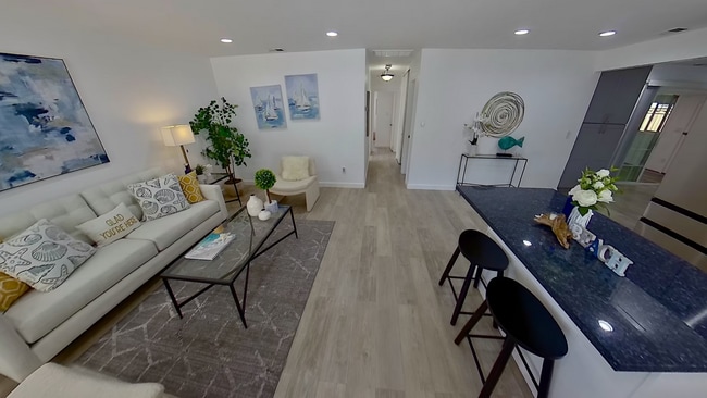 471 Serenade Way in San Jose, CA - Building Photo - Building Photo