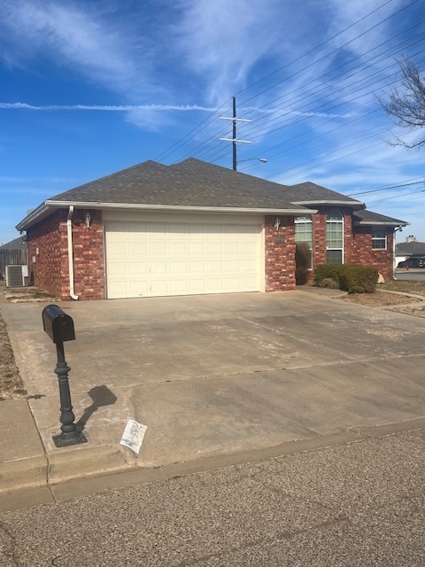 6502 7th St in Lubbock, TX - Building Photo