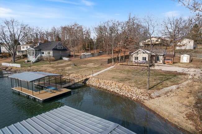 property at 73 Truetken Point