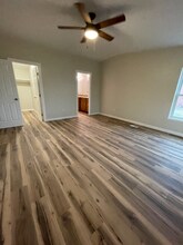 297 Guthrie Rd in Helena, MT - Foto de edificio - Building Photo