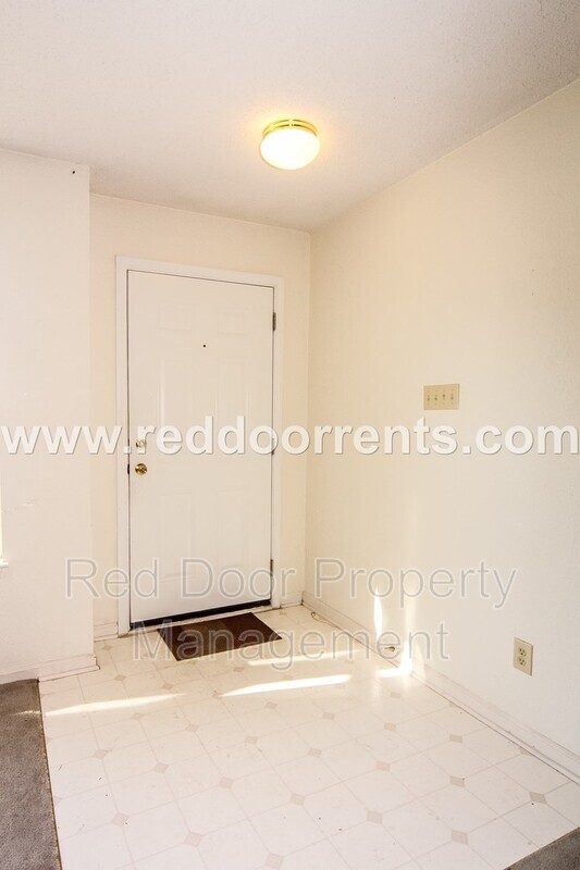 5231 Austral Dr in Indianapolis, IN - Building Photo - Building Photo