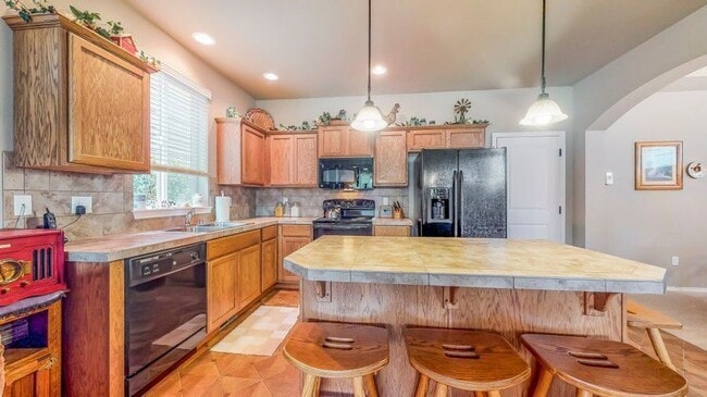 property at 3108 Highlands Blvd