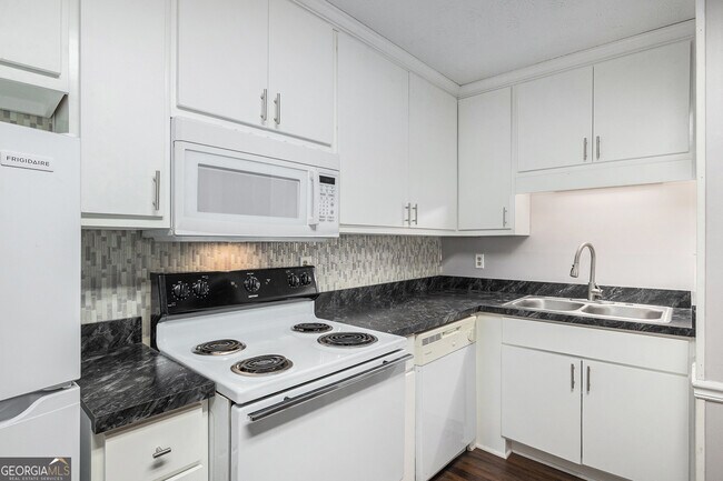 147 Park Ridge Dr in Athens, GA - Building Photo - Building Photo