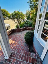 73 Angelo Walk in Long Beach, CA - Building Photo - Building Photo