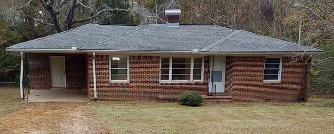 14613 Hemphill Rd in Fosters, AL - Foto de edificio - Building Photo