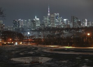 646 Broadview Av in Toronto, ON - Building Photo - Building Photo