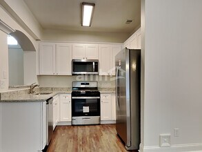 155 Birchwood Pass in Canton, GA - Building Photo - Building Photo