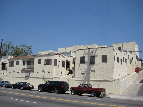 Virgil Court Apartments in Los Angeles, CA - Foto de edificio - Building Photo