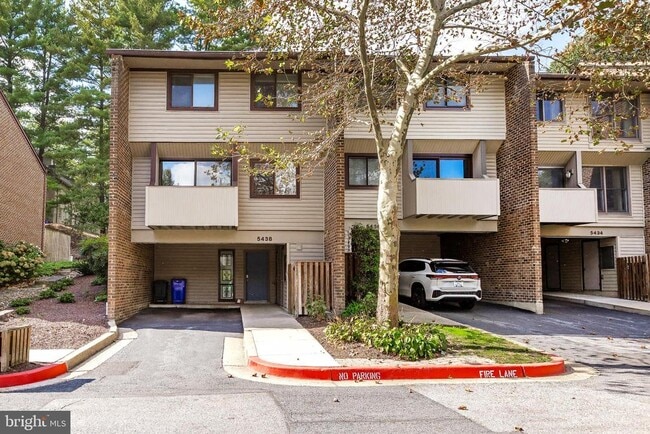 property at 5438 Ring Dove Ln