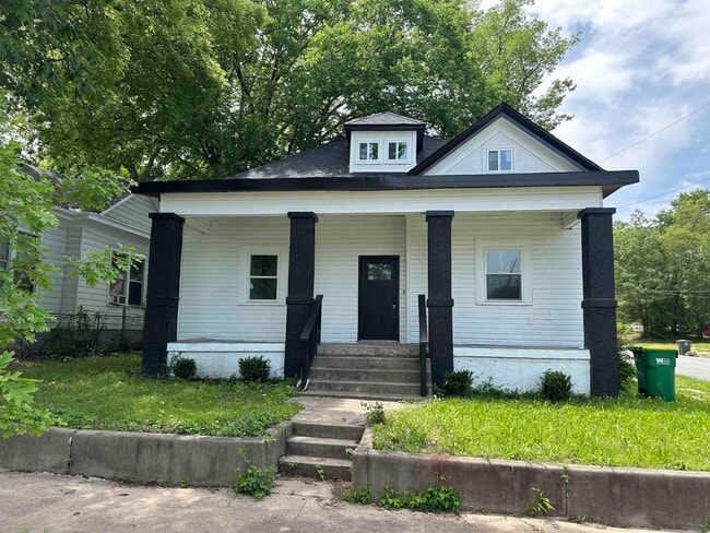 2000 Rock St in Little Rock, AR - Building Photo - Building Photo
