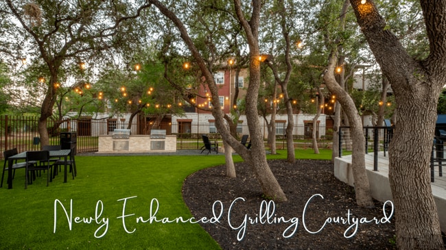 Montecito in San Antonio, TX - Foto de edificio - Building Photo