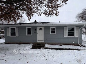 2675 2nd St N in North St. Paul, MN - Building Photo