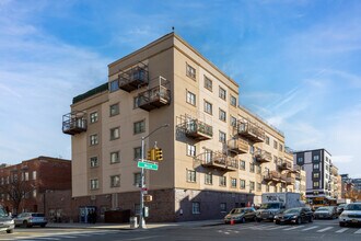 577 Marcy Ave in Brooklyn, NY - Building Photo - Building Photo