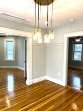 281 Belgrade Ave in Boston, MA - Building Photo - Building Photo