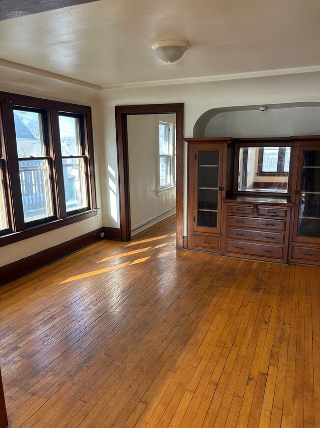 3825 N 22nd St in Milwaukee, WI - Building Photo - Building Photo