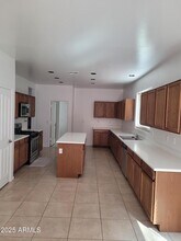 26022 N Sandstone Way in Surprise, AZ - Building Photo - Building Photo