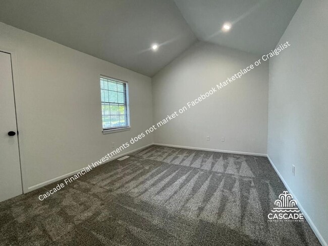 3514 NE Independence Ave in Lee's Summit, MO - Building Photo - Building Photo
