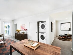 Modera Raleigh Hills in Beaverton, OR - Building Photo - Building Photo