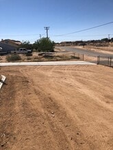 17685 Verde St in Hesperia, CA - Building Photo - Building Photo
