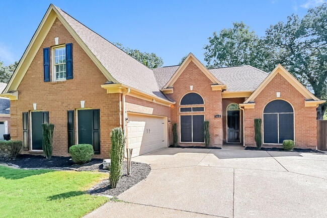 property at 4444 Nicholas Ln