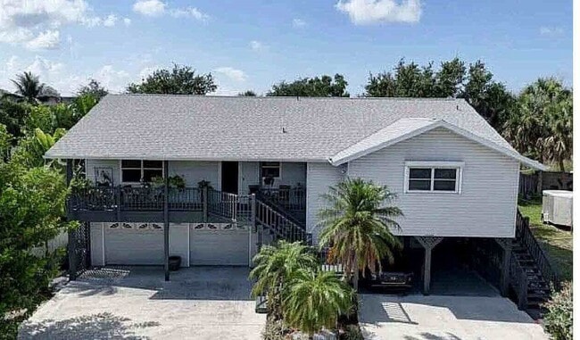 17326 Whitewater Ct, Unit 17326 Whitewater Ct in Fort Myers Beach, FL - Building Photo - Building Photo