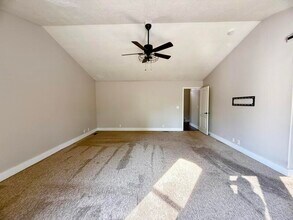 2154 Wasatch Blvd in Sandy, UT - Building Photo - Building Photo