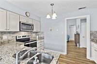 1122 Barkentine Dr photo'