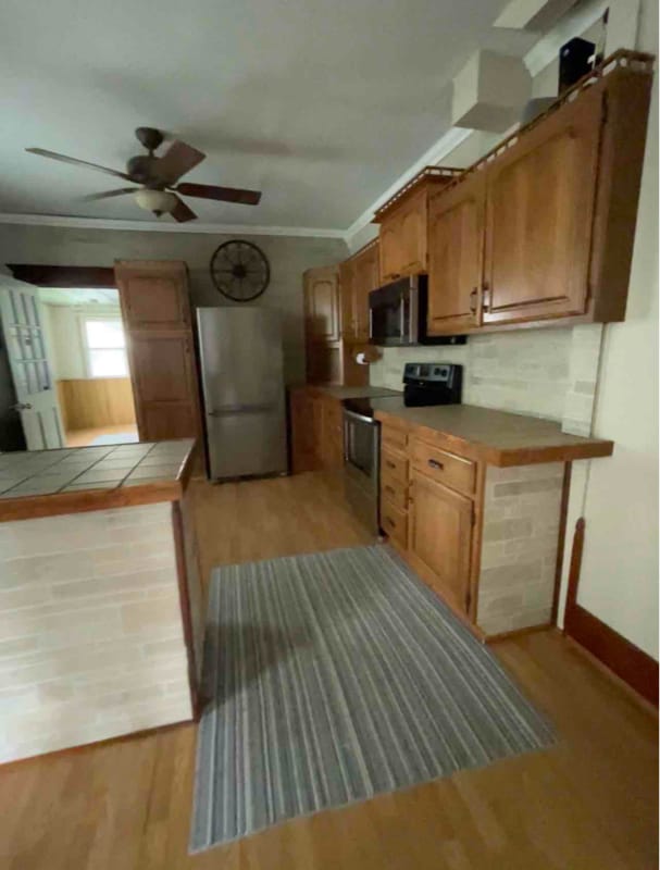 property at 210 E Hackberry St