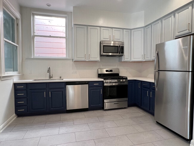 1037 Washington St, Unit 1037