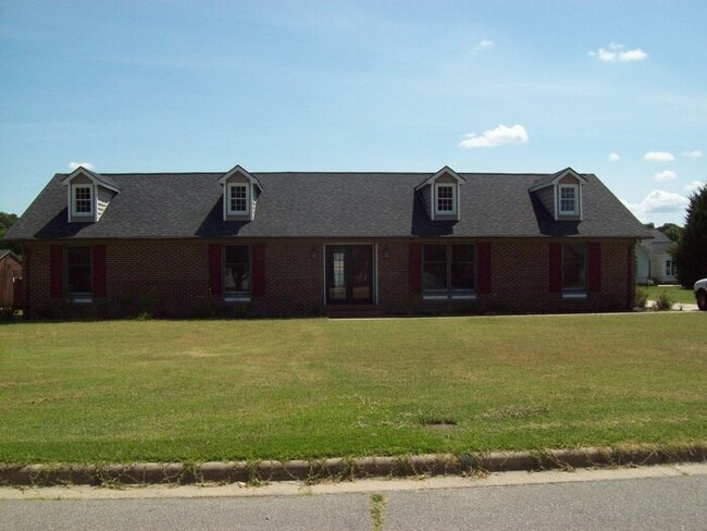 property at 306 Hunting Ridge Rd