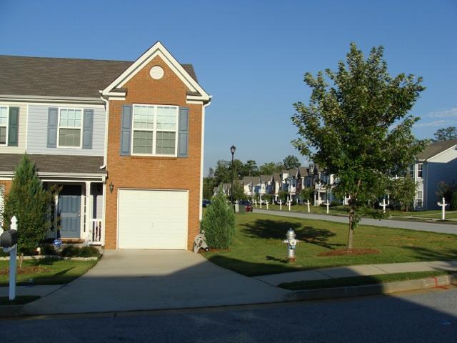 7250 Alicias Way in Morrow, GA - Foto de edificio