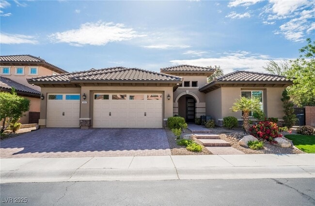 2896 Grande Arch St in Henderson, NV - Building Photo - Building Photo